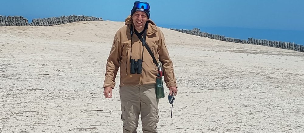 Al on patrol e1763051138522 1000x440 - Birdland Keeper Returns from Peru After Joining Global Effort to Protect Endangered Penguins